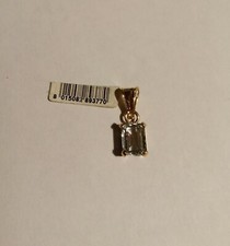 CIONDOLO IN ORO GIALLO CON FANTASTICA ACQUAMARINA