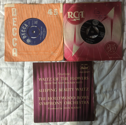 Singles from stage - singles,