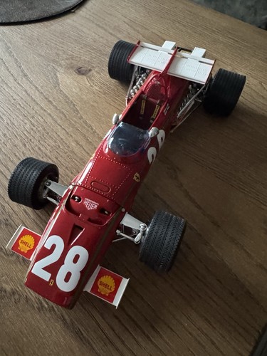 Exoto ferrari tipo 312b - 1:18,