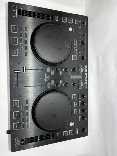 Behringer cmd studio - studio, dj