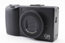 Fotocamera digitale Ricoh GR