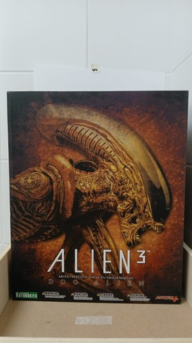 Xenomorph dog alien - xenomorph,