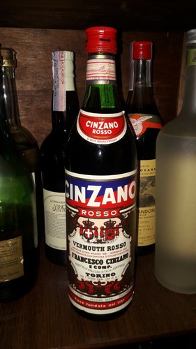 Bottiglia liquore cinzano - bottiglia,