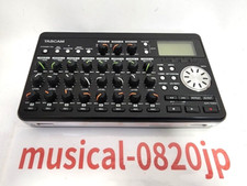 TASCAM DP-008 registratore