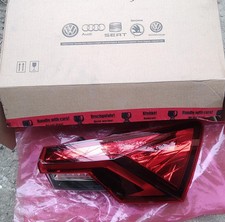 Fanale Posteriore Destro Skoda Octavia Cod. 5E3945208. Originale In Buono Stato 