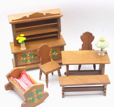 VECCHI mobili per bambole sala