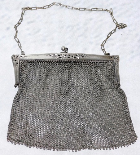 Ancienne grande bourse - ancienne, ou