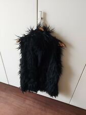 Gilet nero di pelliccia Silvian Heach.