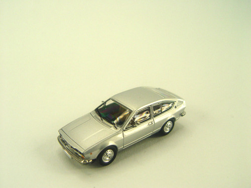 Alfa romeo alfetta argento - alfetta, gt