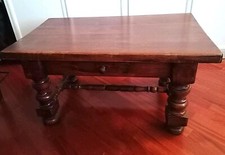 TAVOLINO DA SALOTTO IN LEGNO MASSELLO