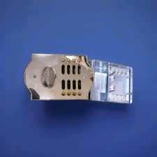 PULSANTIERA CITOFONICA IN OTTONE A OTTO CHIAMATE . N.B. (con piccoli graffi)