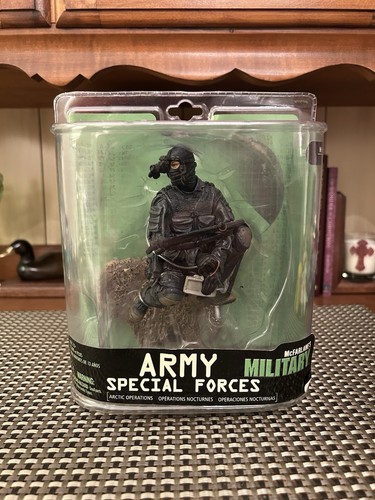 Mcfarlane militare serie - serie, 7