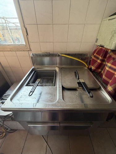 Friggitrice professionale - , 16