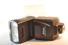 Nikon SB-700 Speedlight I