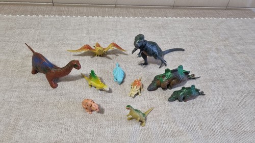 Lotto dinosauri rex - 10,