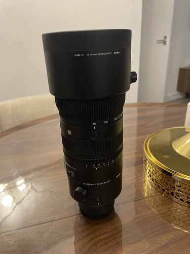 Sigma 200mm dg dn - 70-200mm, f/2.8