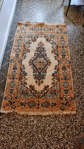 T12 annodato mano kirman - t12), a