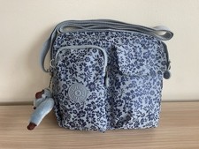 Borsa a tracolla Kipling Arleen in blu polvere floreale nuova