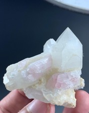 Tormalina rosa naturale 343