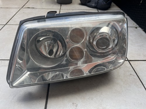 Faro proiettore anteriore