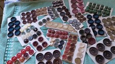 GRANDE LOTTO DI BOTTONI VINTAGE ANNI  40/50/60/70 MATERIALI VARI - 2,7 Kg