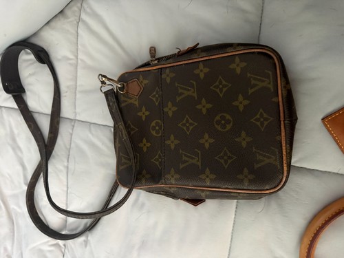 Borsa tracolla louis vuitton - a,