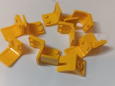O-1 Lego Lot 12 Yellow Chair