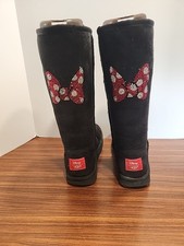 Rari stivali neri UGG Disney