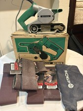 Levigatrice a nastro Hitachi