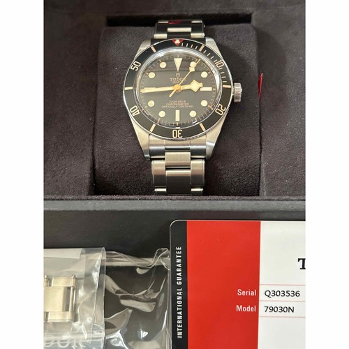 Tudor 79030n black bay - tudor,