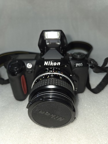 Macchina fotografica nikon f65 - fotografica,