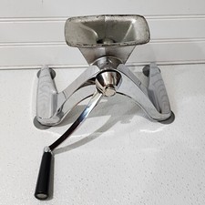 Vintage Merry Grinder di