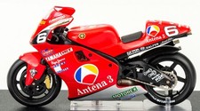 Yamaha YZR500 Norifumi Abe 2001 Scala 1:24 Modellino MotoGP Numero 6