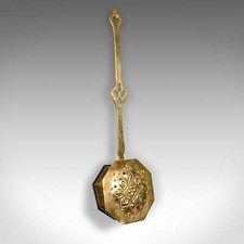 Antico girarrosto in castagno