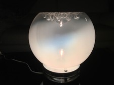 Lampada da tavolo sfera in