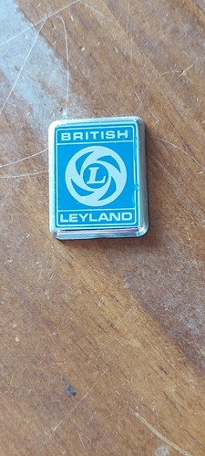 British leyland mini emblema - british,