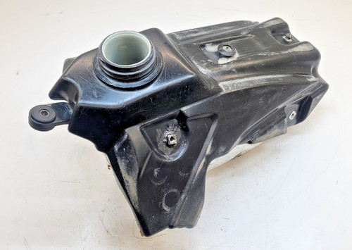 Contenitore serbatoio benzina