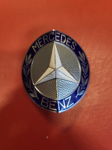 Emblema marchio griglia