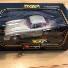 MERCEDES BENZ 300 SL 1/18