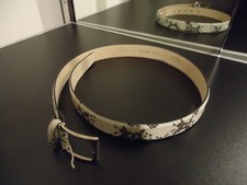 Cintura bianca pitonata lunga 100 cm