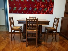 Tavolo noce dell'800 intarsiato con 4 sedie in noce impagliate ottime condizioni