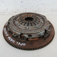 Clutch disc kit with dual mass