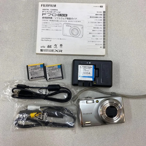 Fotocamera digitale compatta