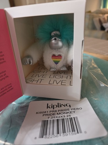 Kipling live light pride - live,