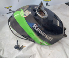 serbatoio kawasaki ZX-6R ZX6R 600 ninja  2000 2002 599cc - con difetti