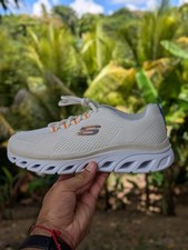 Taglia 8,5 - Scarpe Skechers