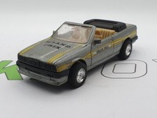 BMW 325 i Cabrio 1/35