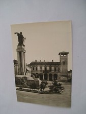 Mantova - Bozzolo Piazza Europa Monumento ai Caduti e Palazzo Comunale