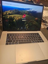 MacBook Pro (15 pollici, 2018)