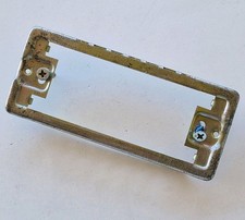 Ave telaio supporto portafrutti 3 moduli posti serie Grattacielo 503 con viti